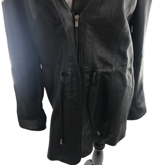 Travelsmith Black Leather Tie Waist Jacket - Picture 6 of 10